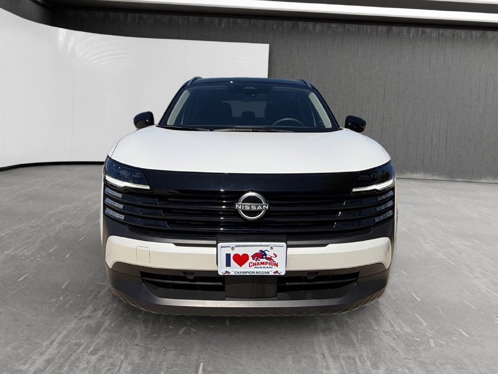 Used 2026 Nissan Kicks SV FWD image 8