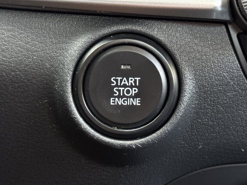 Used 2025 MAZDA MAZDA3 s FWD image 20
