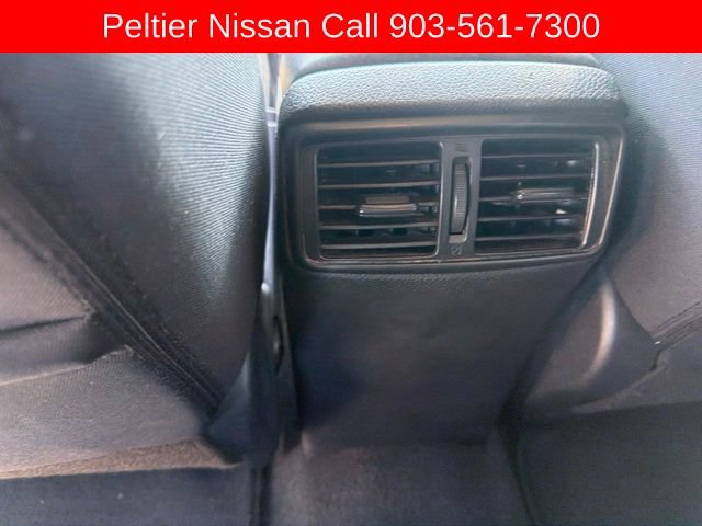 Used 2019 Nissan Rogue S w/ Special Edition Package FWD image 19