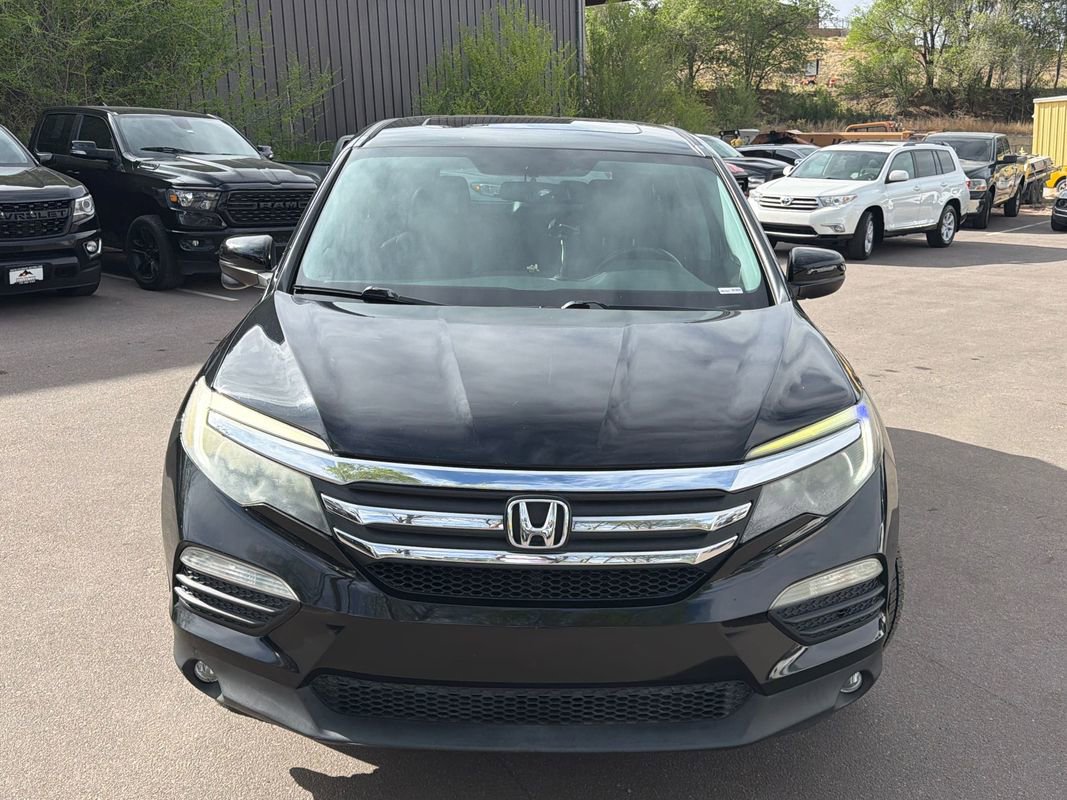 Used 2017 Honda Pilot EX-L image 2