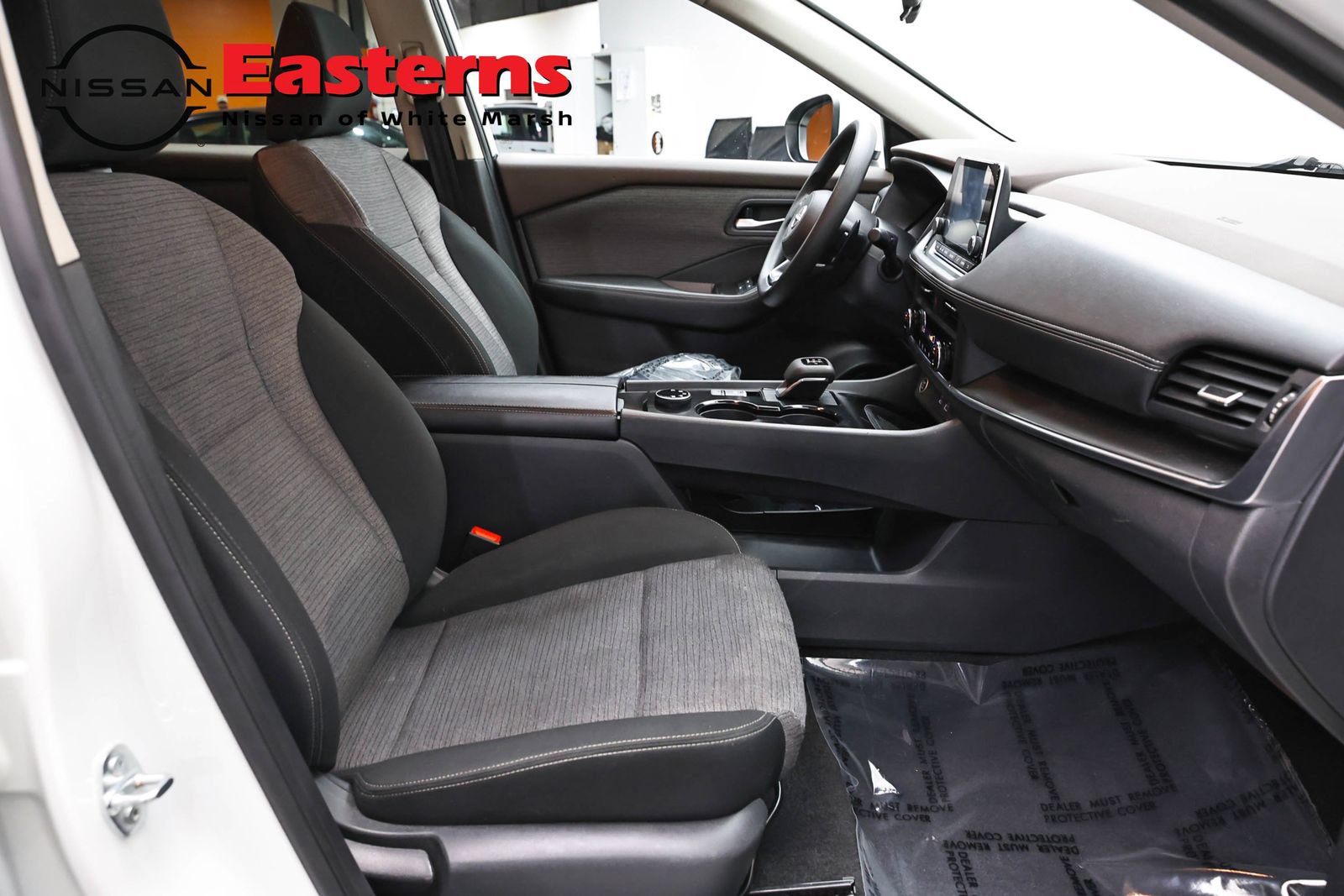 Used 2023 Nissan Rogue SV AWD/4WD image 24