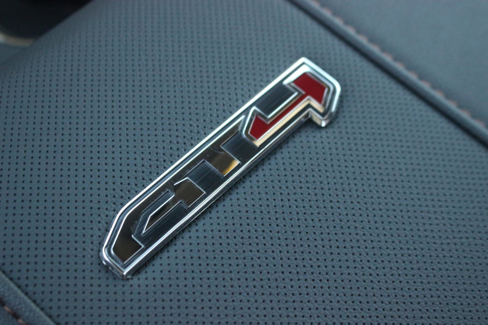 New 2026 GMC Sierra 2500 AT4 w/ AT4 Premium Plus Package image 16