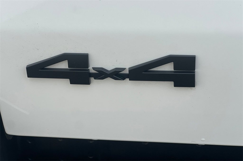 Certified 2025 Toyota Tacoma TRD Off-Road image 30