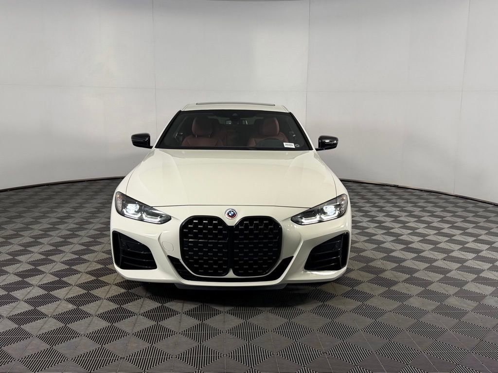 Used 2023 BMW M440i M440i w/ Premium Package image 9