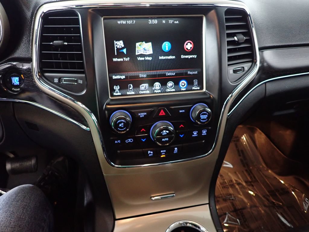 Used 2014 Jeep Grand Cherokee Limited w/ Trailer Tow Group IV AWD/4WD image 29