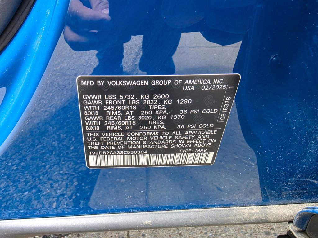 Certified 2025 Volkswagen Atlas SE FWD image 32
