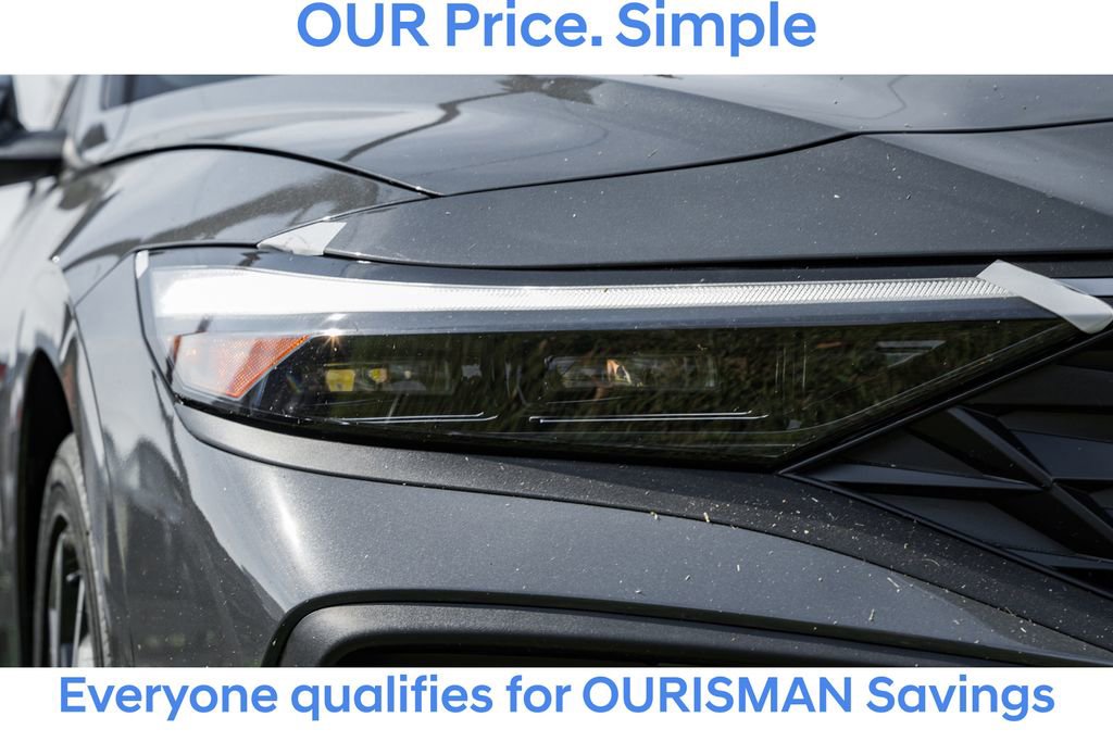 New 2025 Hyundai Elantra SEL image 10