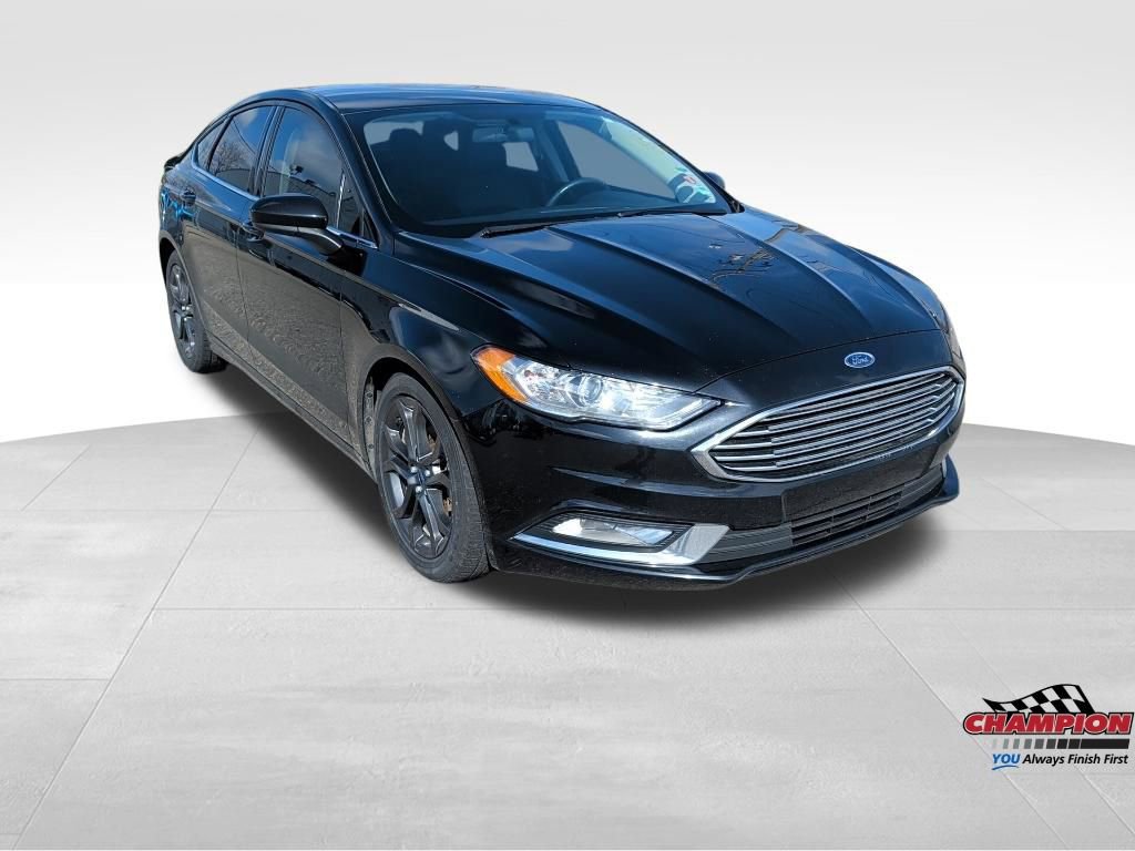 Used 2018 Ford Fusion SE w/ Equipment Group 201A image 8
