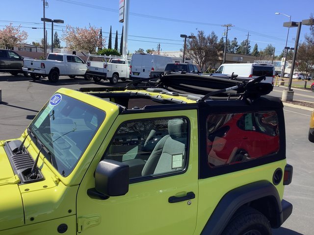 Used 2024 Jeep Wrangler Sport S image 22