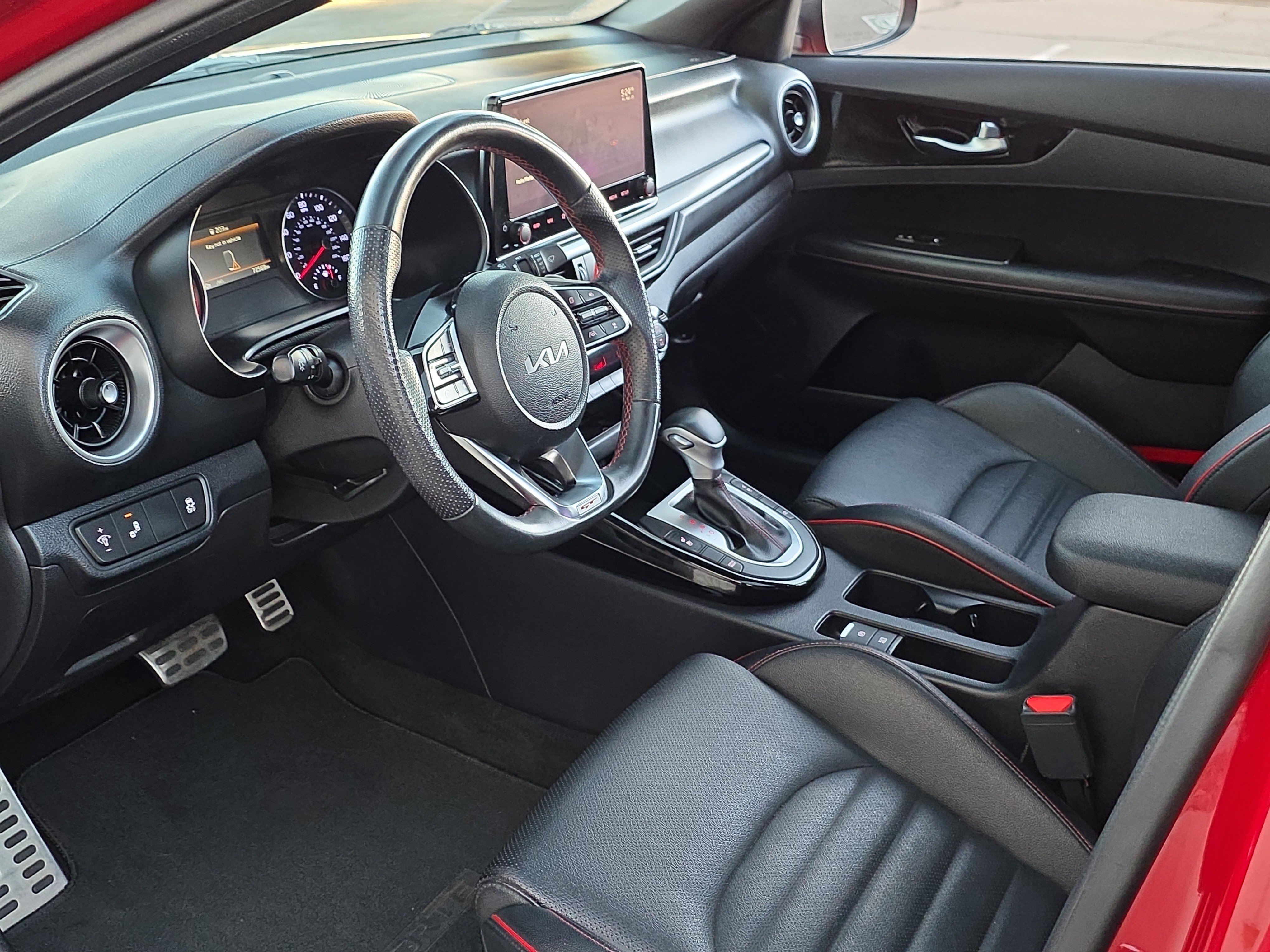 Used 2022 Kia Forte GT w/ GT2 Package image 13