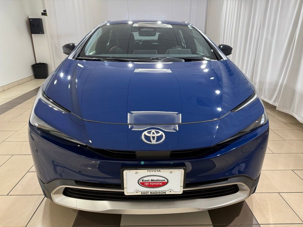 Used 2026 Toyota Prius Plug-In Hybrid FWD image 8