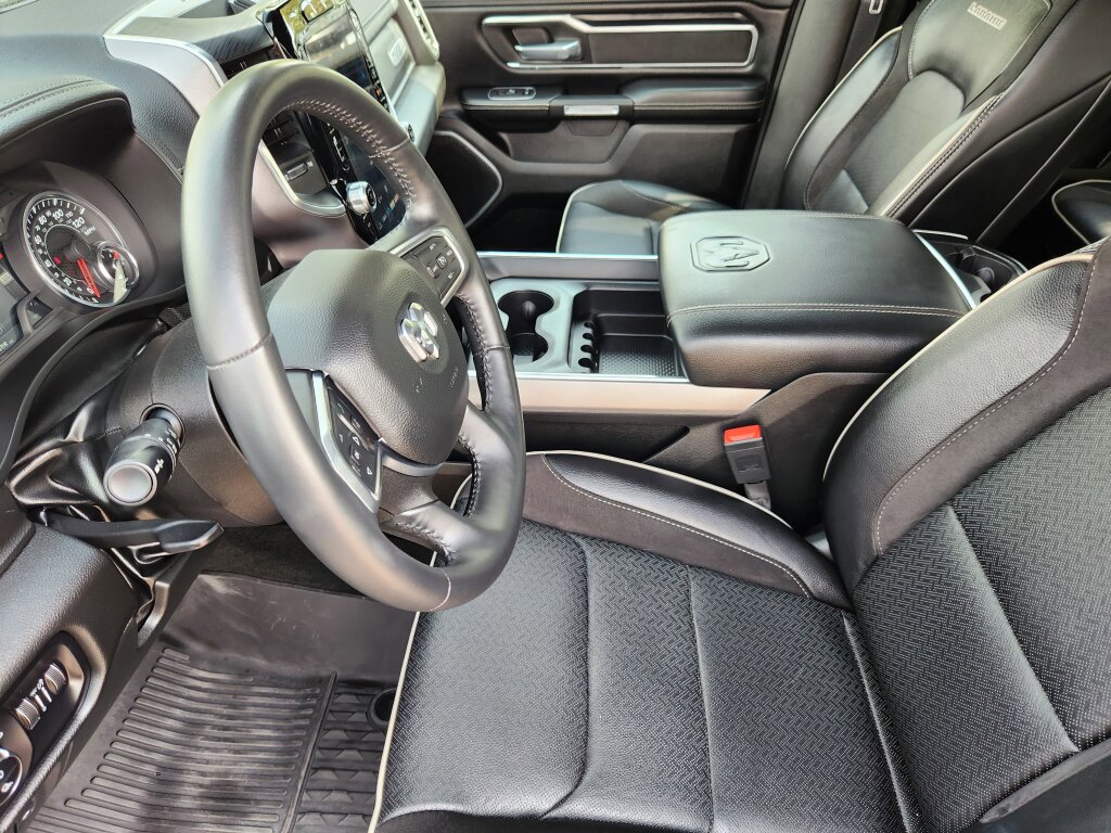 Used 2023 RAM 1500 Laramie image 8