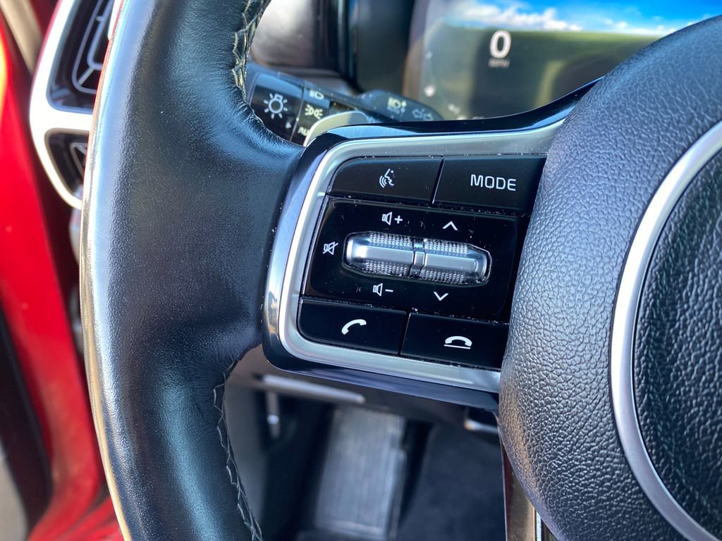 Used 2022 Kia Sorento SX image 40