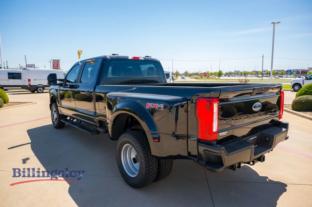 Certified 2023 Ford F350 XL w/ FX4 Off-Road Package image 5