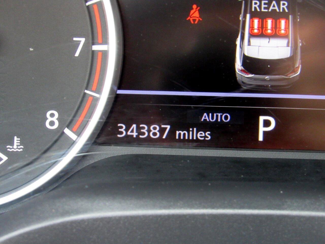 Used 2023 Nissan Rogue SL AWD/4WD image 6