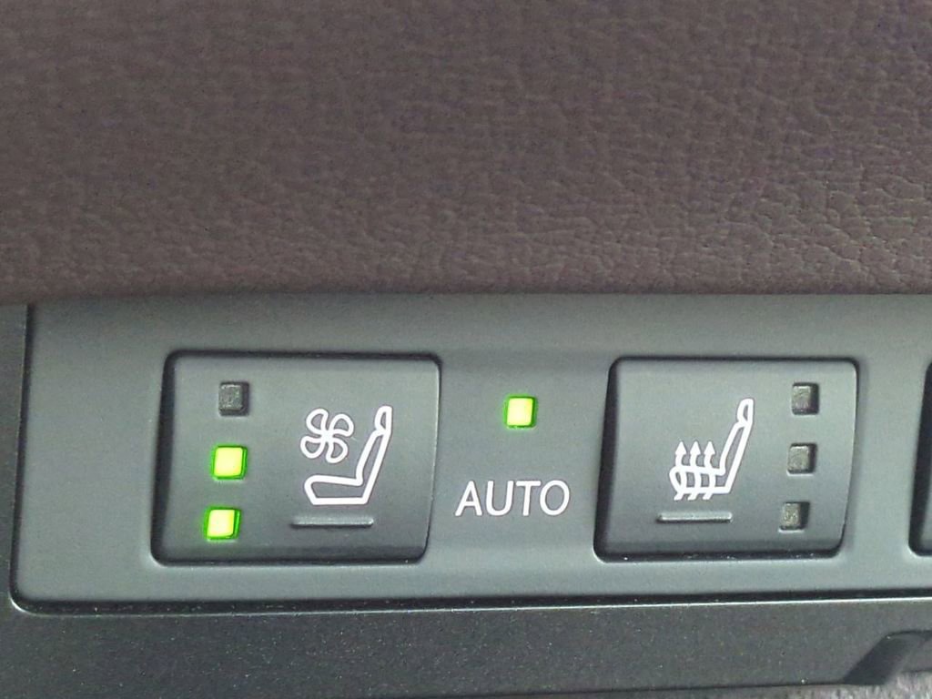 Used 2021 Lexus ES 350 350 w/ Premium Package image 23