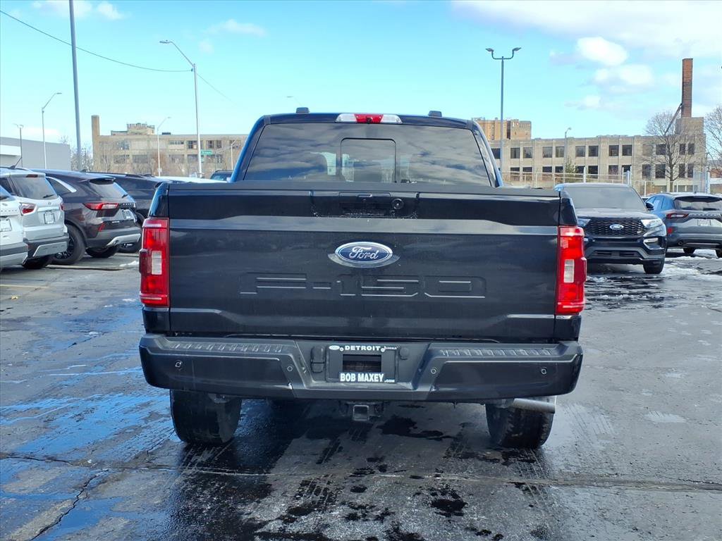Used 2022 Ford F150 XLT w/ Equipment Group 302A High image 5