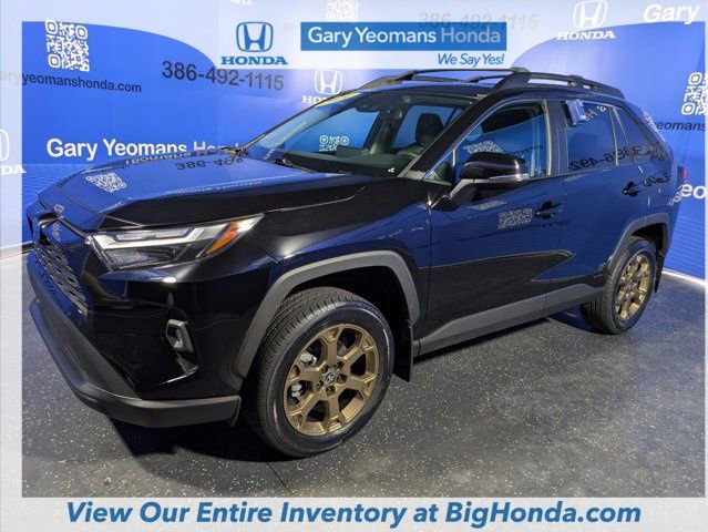 Used 2024 Toyota RAV4 AWD Hybrid image 10