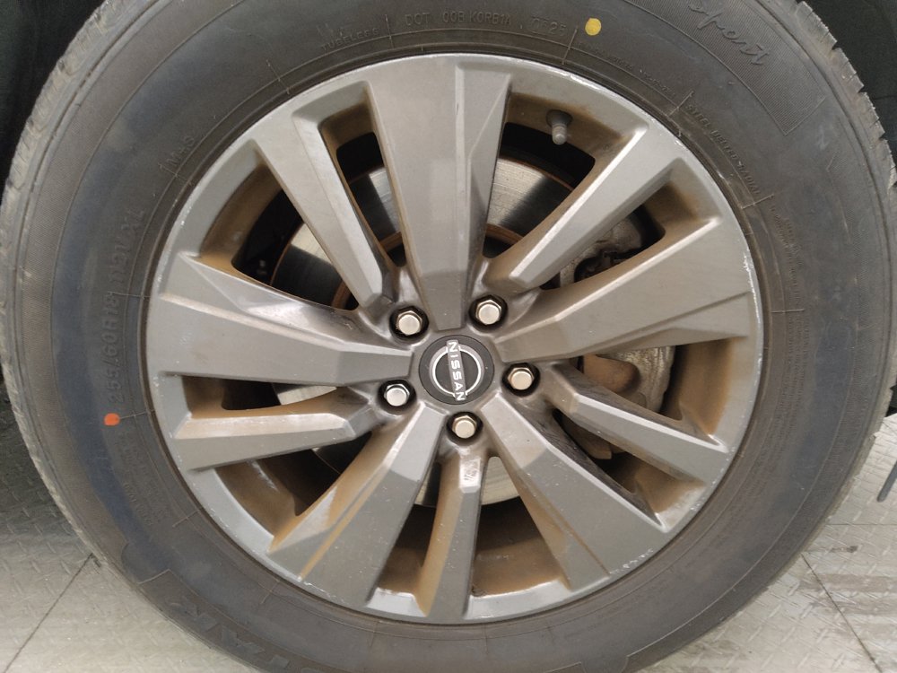 Used 2022 Nissan Pathfinder S AWD/4WD image 31