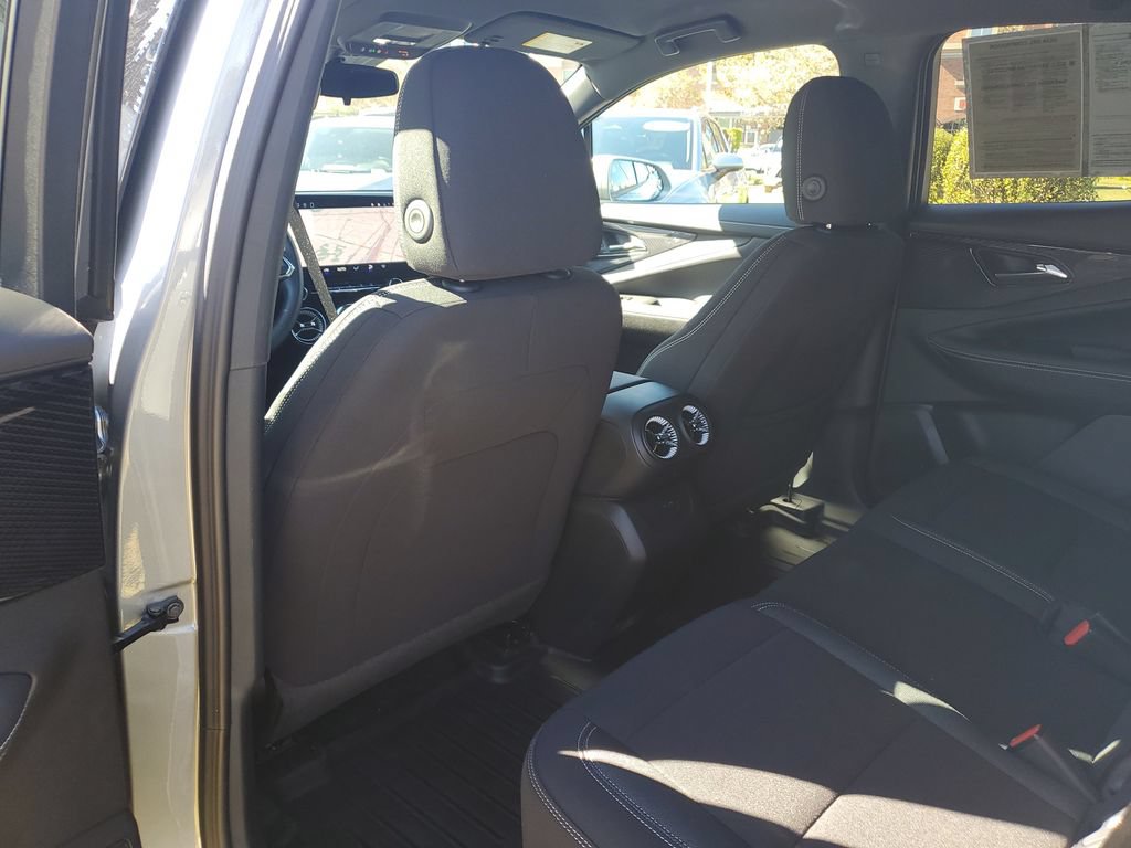 Used 2026 Chevrolet Blazer EV LT w/ Midnight/Sport Edition FWD image 13