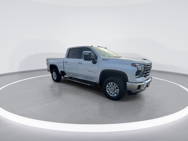 Used 2024 Chevrolet Silverado 3500 LTZ w/ LTZ Convenience Package image 2