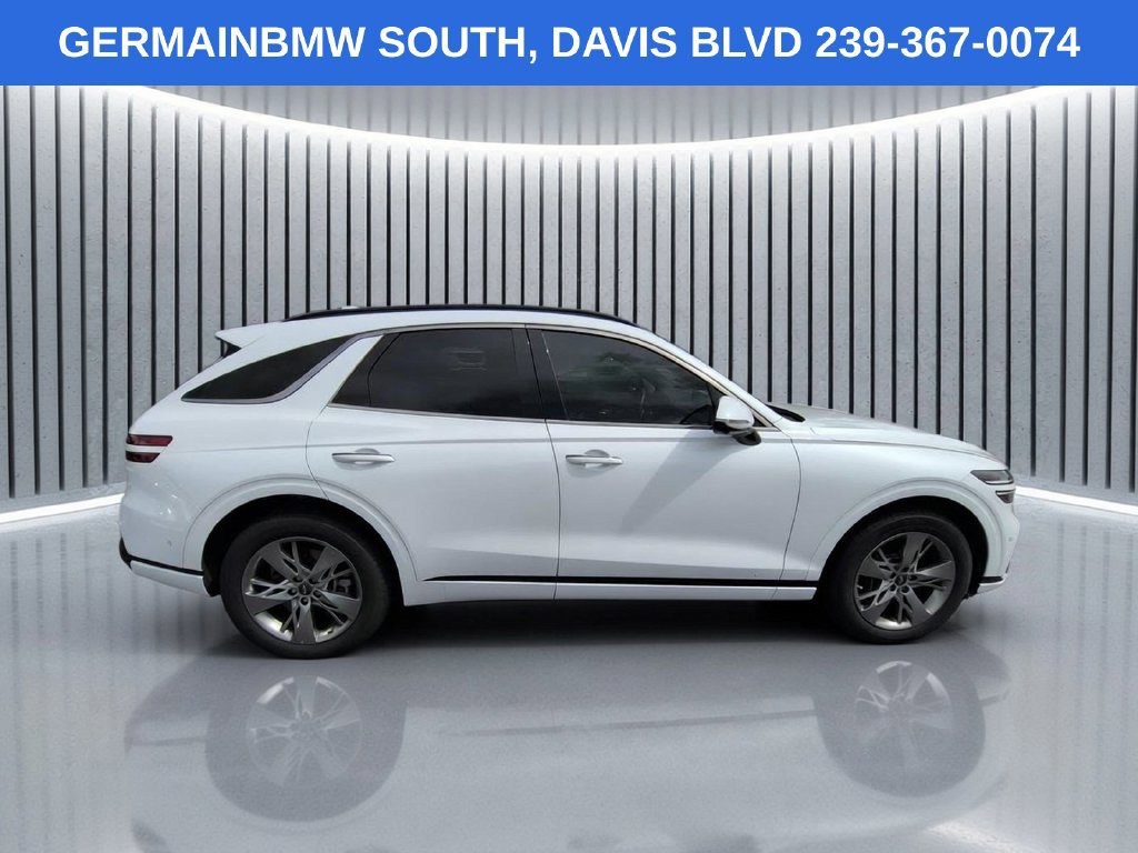 Used 2022 Genesis GV70 3.5T Sport w/ Sport Advanced Package AWD/4WD image 4