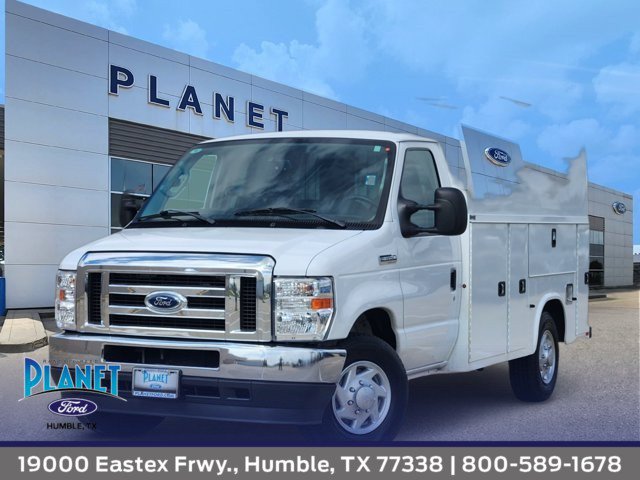 Used 2023 Ford E-350 and Econoline 350 Super Duty w/ Power Windows & Locks Group RWD image 1