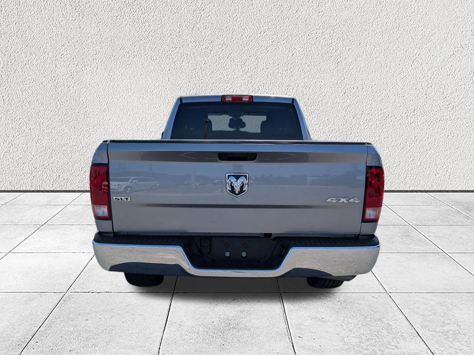 Used 2024 RAM 1500 Classic SLT AWD/4WD image 4