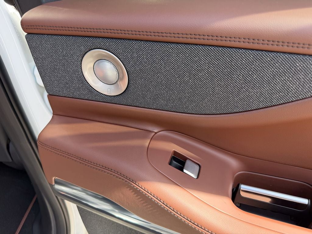 New 2026 Lincoln Navigator Reserve AWD/4WD image 30
