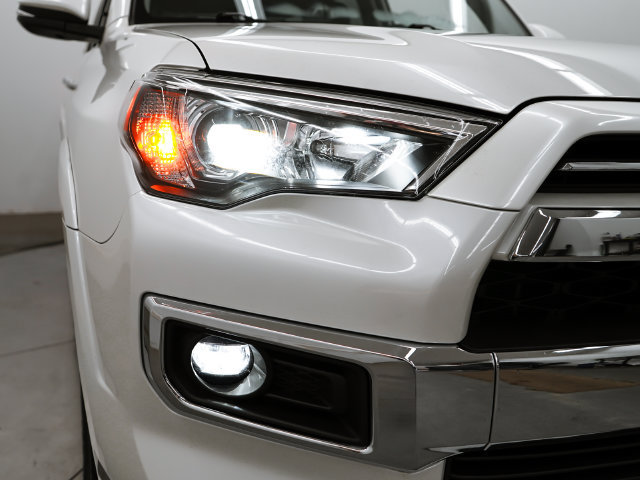 Used 2021 Toyota 4Runner Limited AWD/4WD image 49