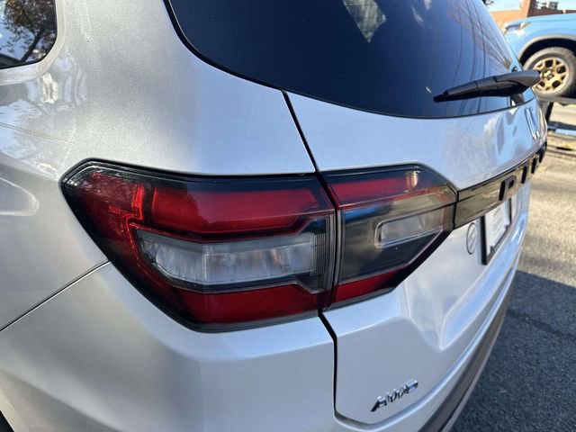 Certified 2023 Honda Pilot Elite image 9