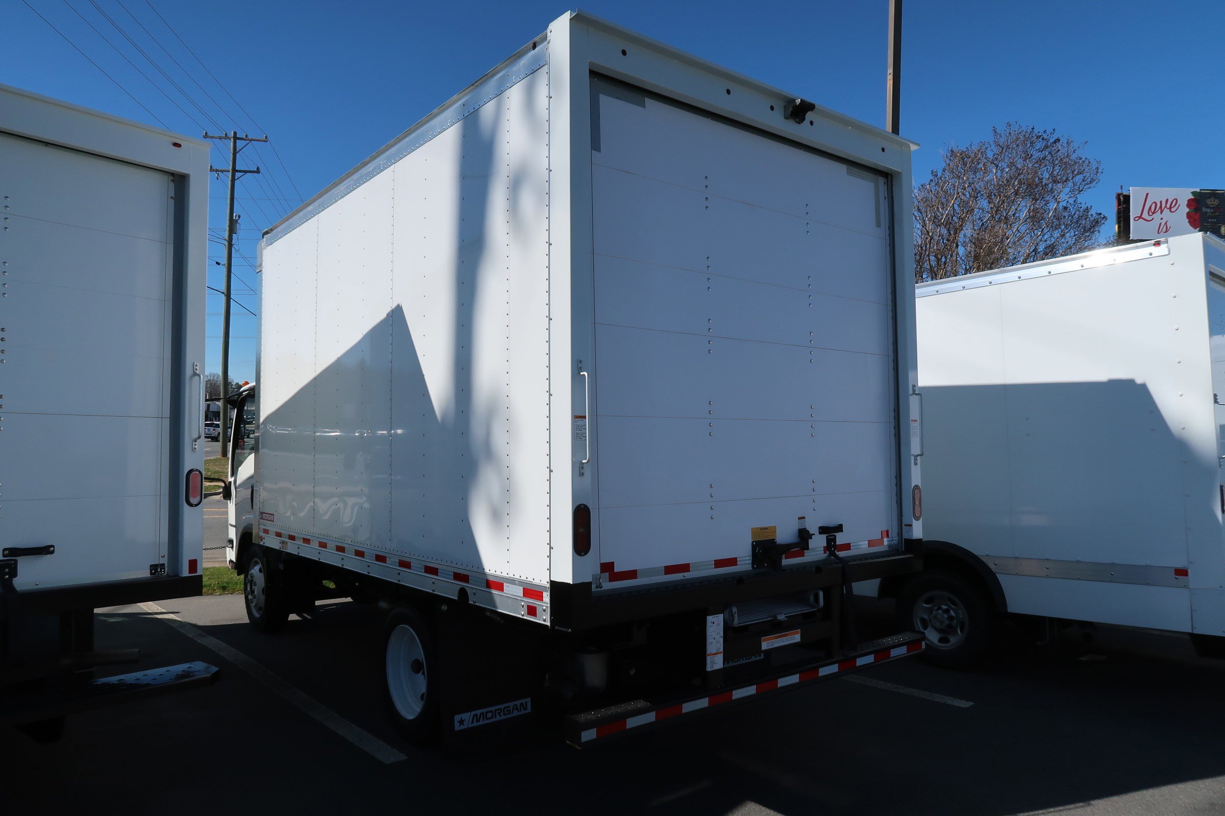 Used 2025 Chevrolet Low Cab Forward RWD image 5