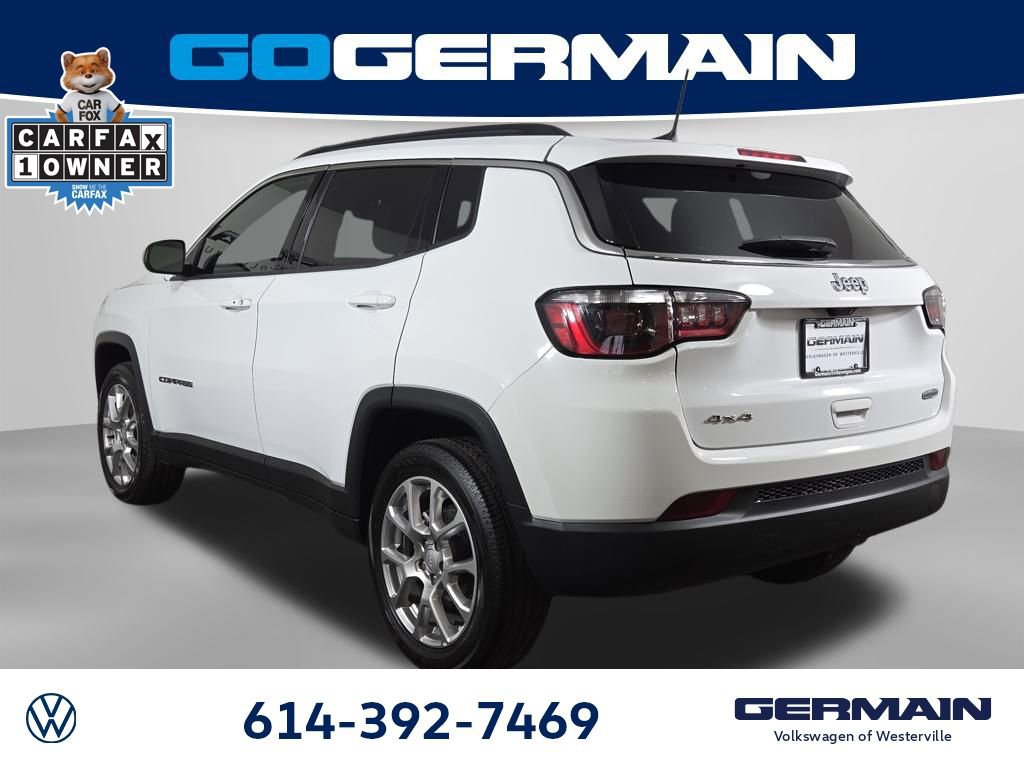 Used 2024 Jeep Compass Latitude w/ Sun and Sound Group image 10