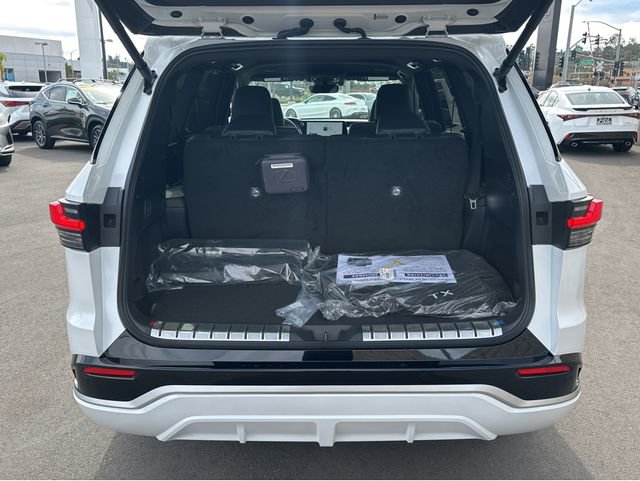 New 2026 Lexus TX 500h AWD image 19