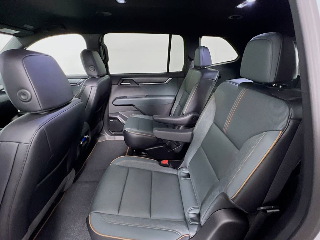 New 2026 GMC Acadia AT4 w/ Super Cruise Package image 22