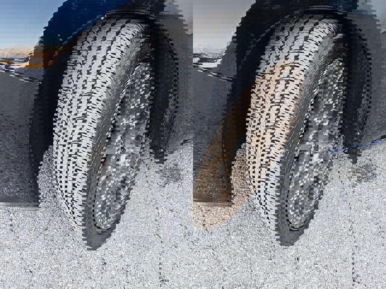 Used 2015 Volvo V60 T5 Platinum image 34