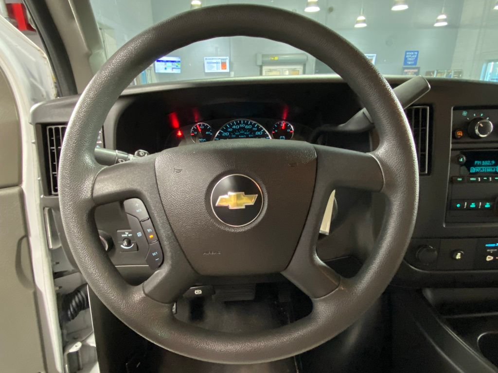 Used 2019 Chevrolet Express 3500 LT w/ LT Preferred Equipment Group RWD image 20