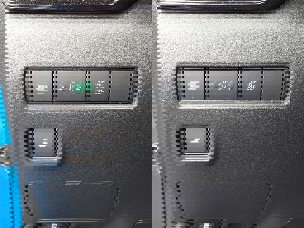 Used 2021 Nissan Sentra SV image 15