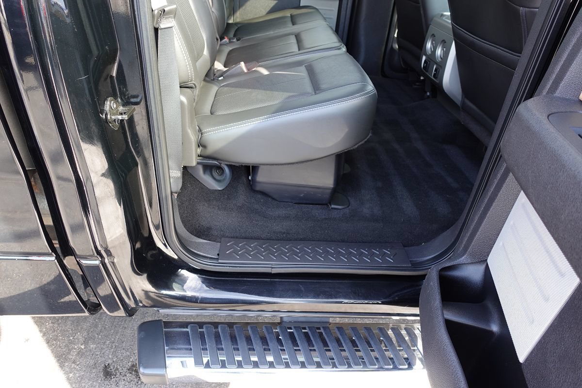 Used 2011 Ford F150 Lariat w/ Lariat Plus Pkg AWD/4WD image 35