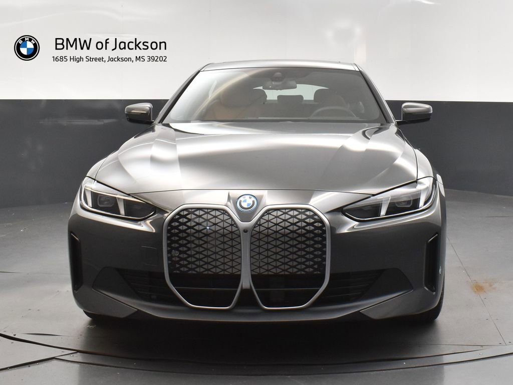 New 2025 BMW i4 eDrive40 w/ Premium Package RWD image 10