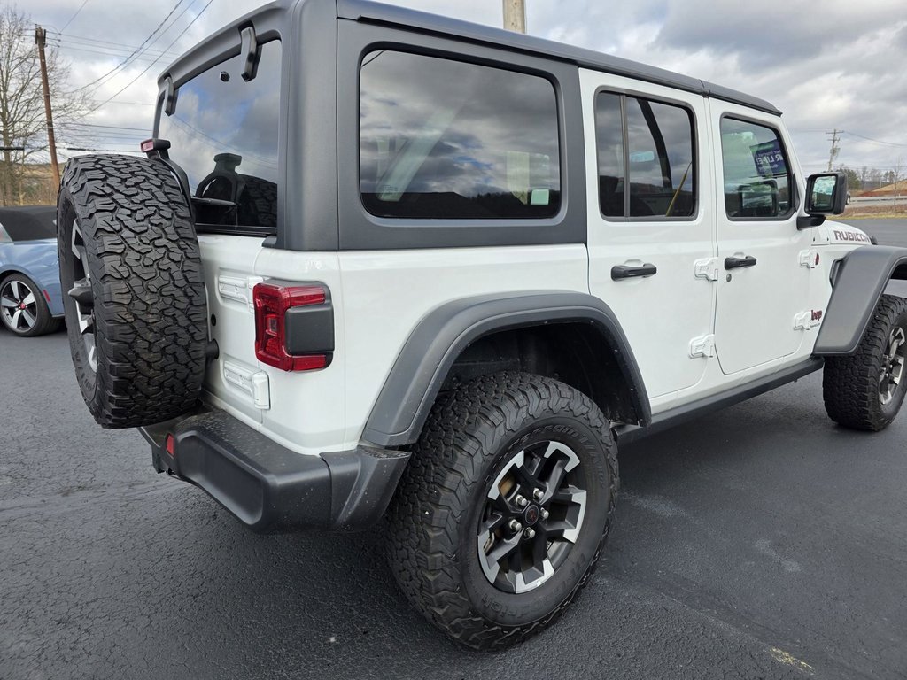 Used 2025 Jeep Wrangler Unlimited Rubicon image 6