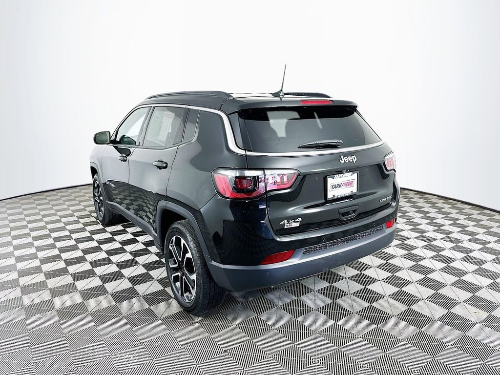 Used 2024 Jeep Compass Limited image 7