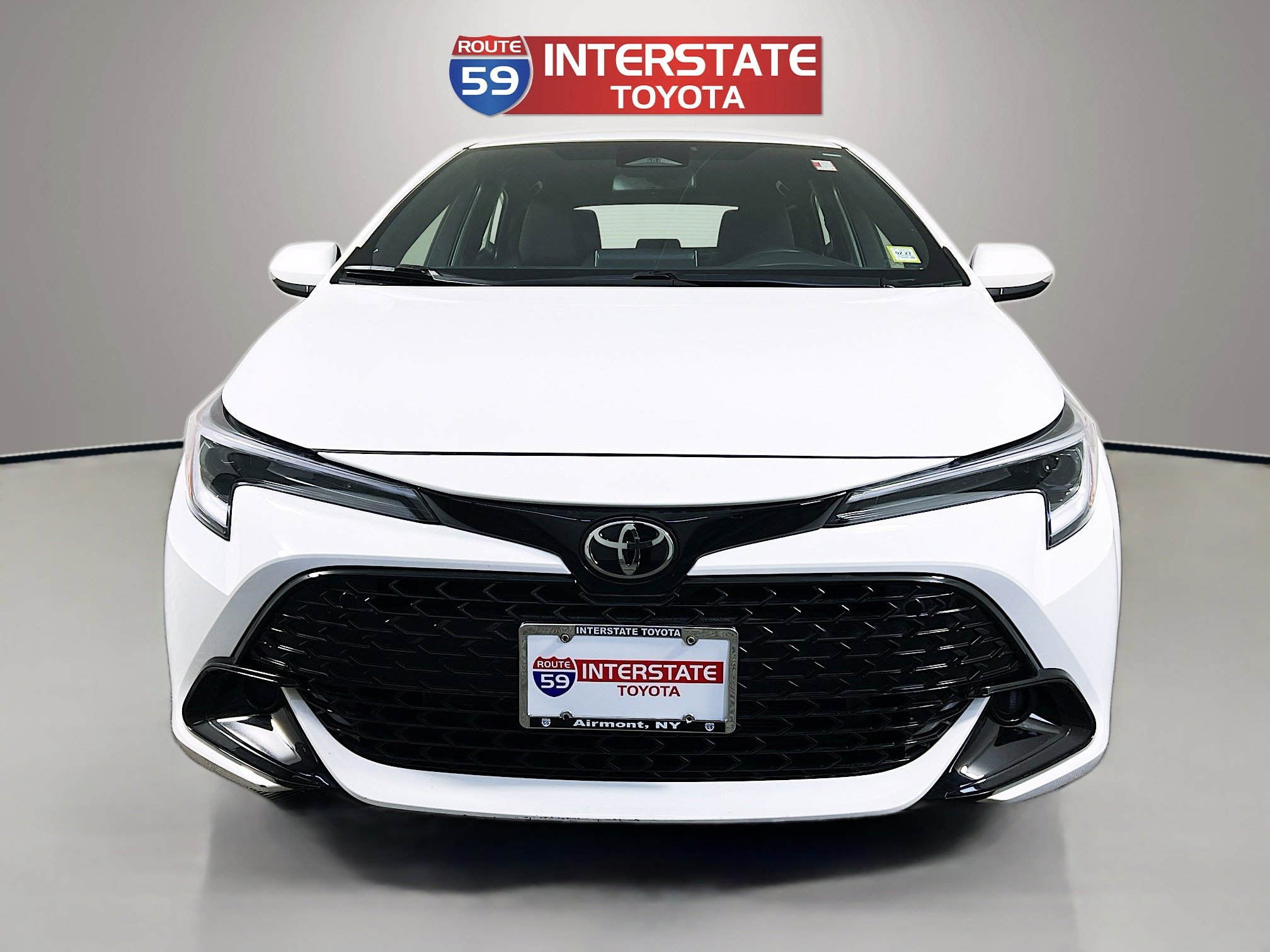 Certified 2025 Toyota Corolla SE image 2