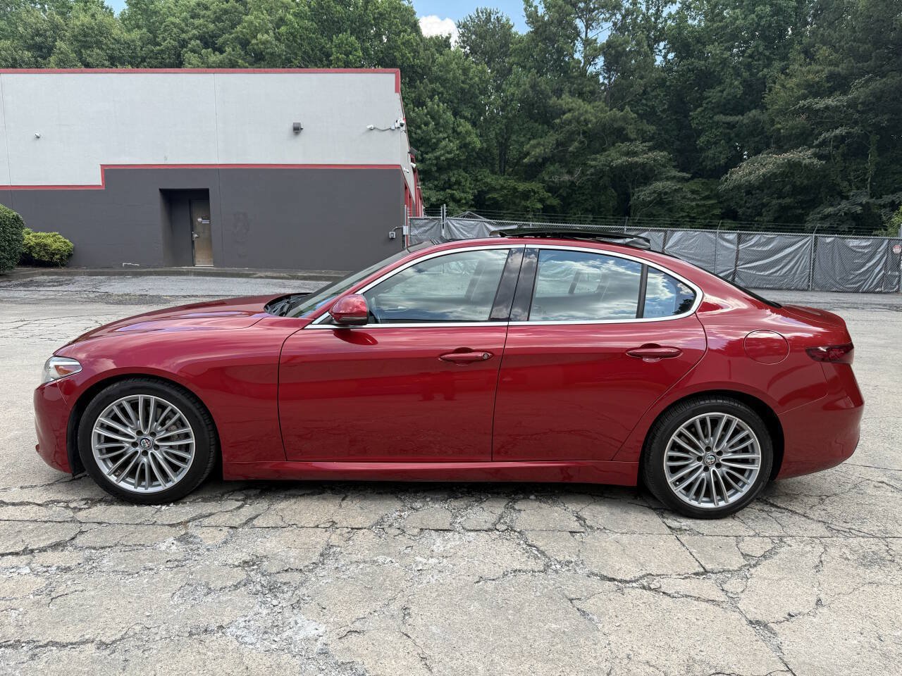 Used 2017 Alfa Romeo Giulia Ti w/ TI Lusso Light Wood Package RWD image 17