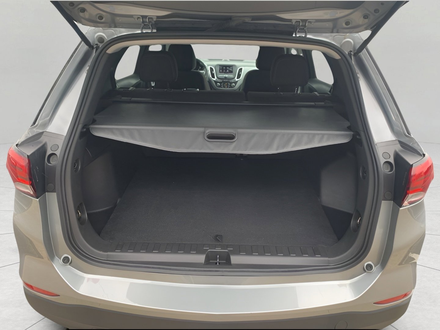 Certified 2023 Chevrolet Equinox LS w/ LS Convenience Package FWD image 23