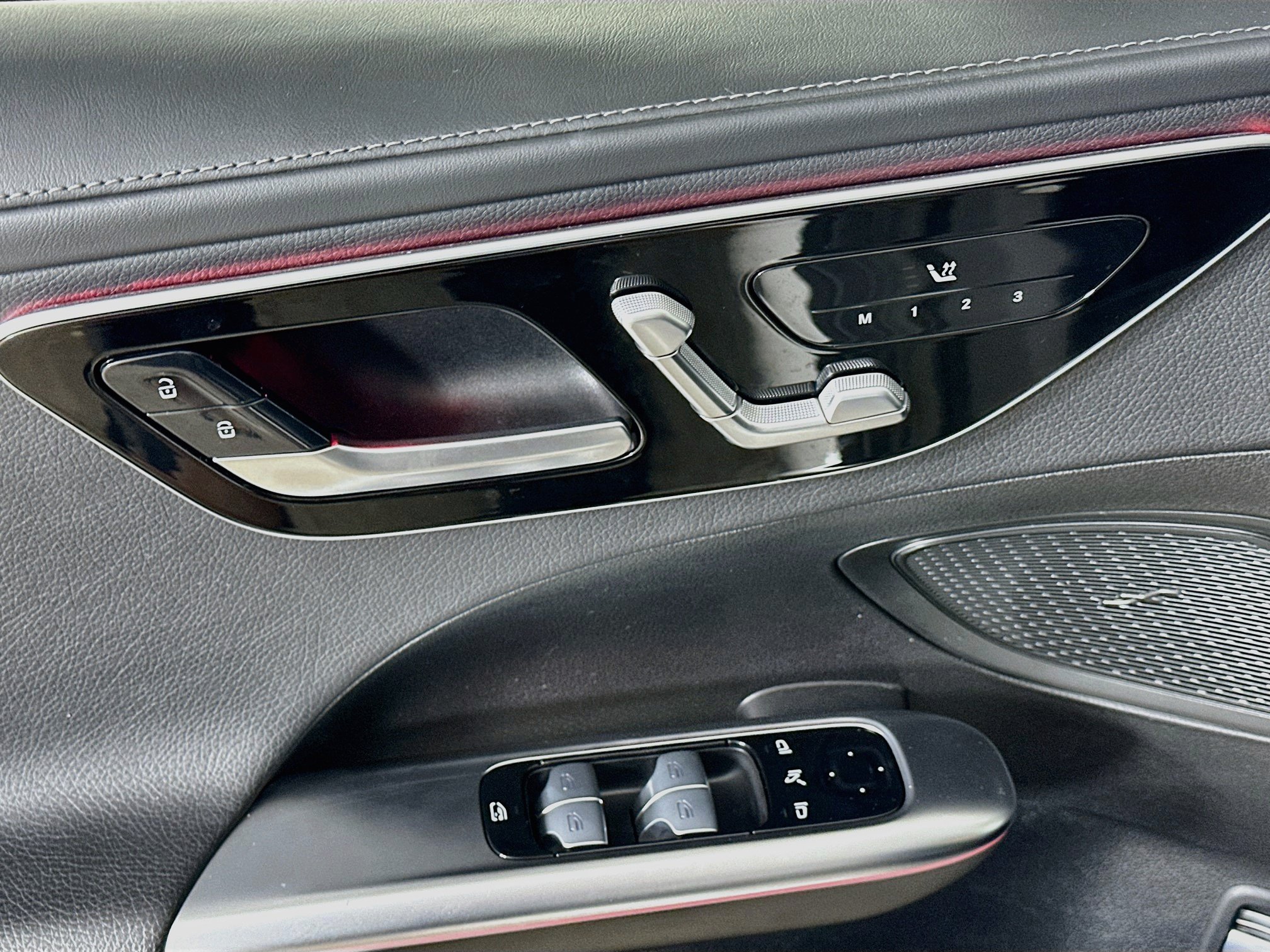 Certified 2023 Mercedes-Benz C 300 4MATIC Sedan image 22