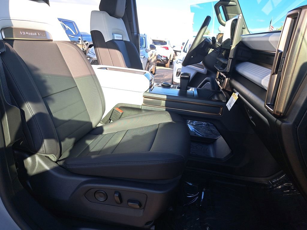 New 2025 GMC Hummer EV 3X AWD/4WD image 10