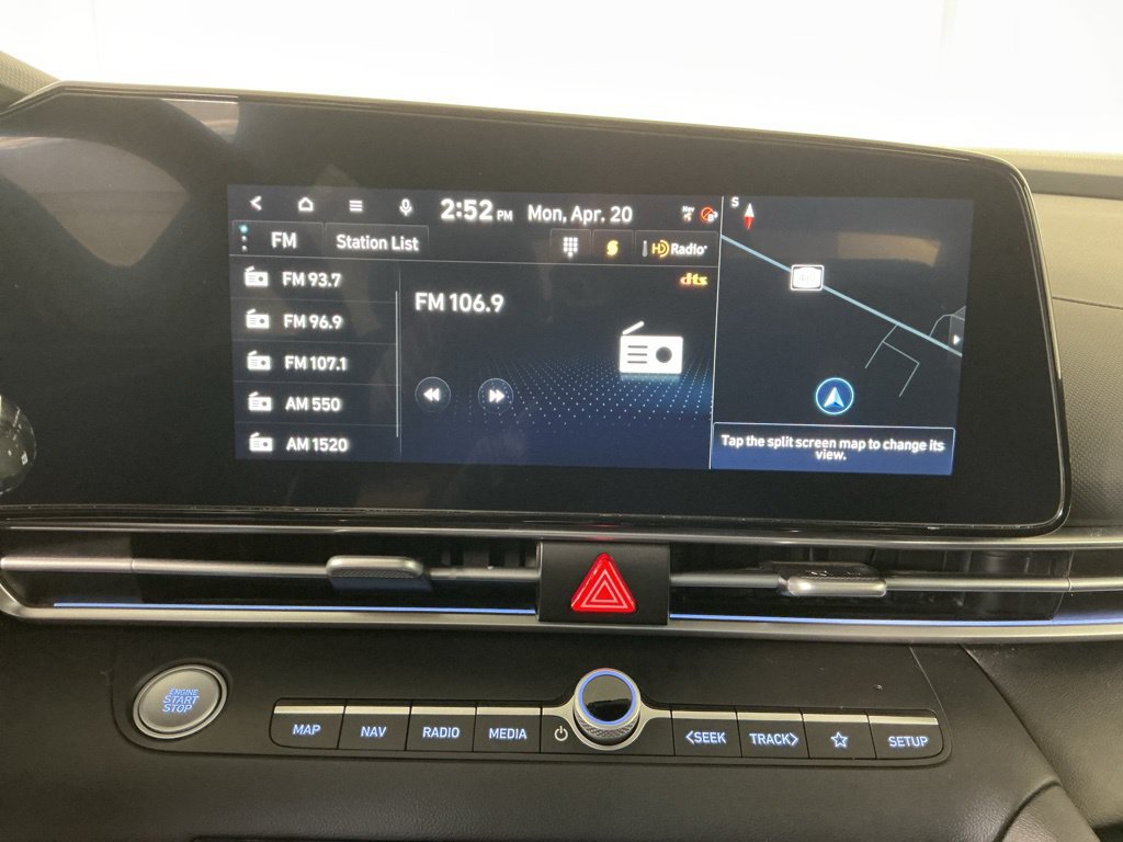 Used 2024 Hyundai Elantra SEL FWD image 17