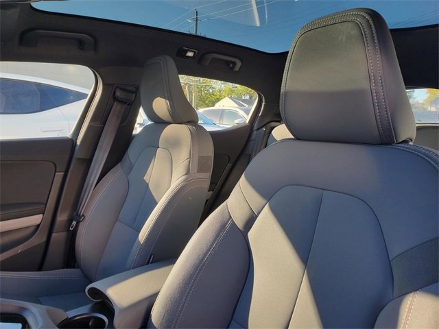 Used 2023 Polestar Polestar 2 image 11