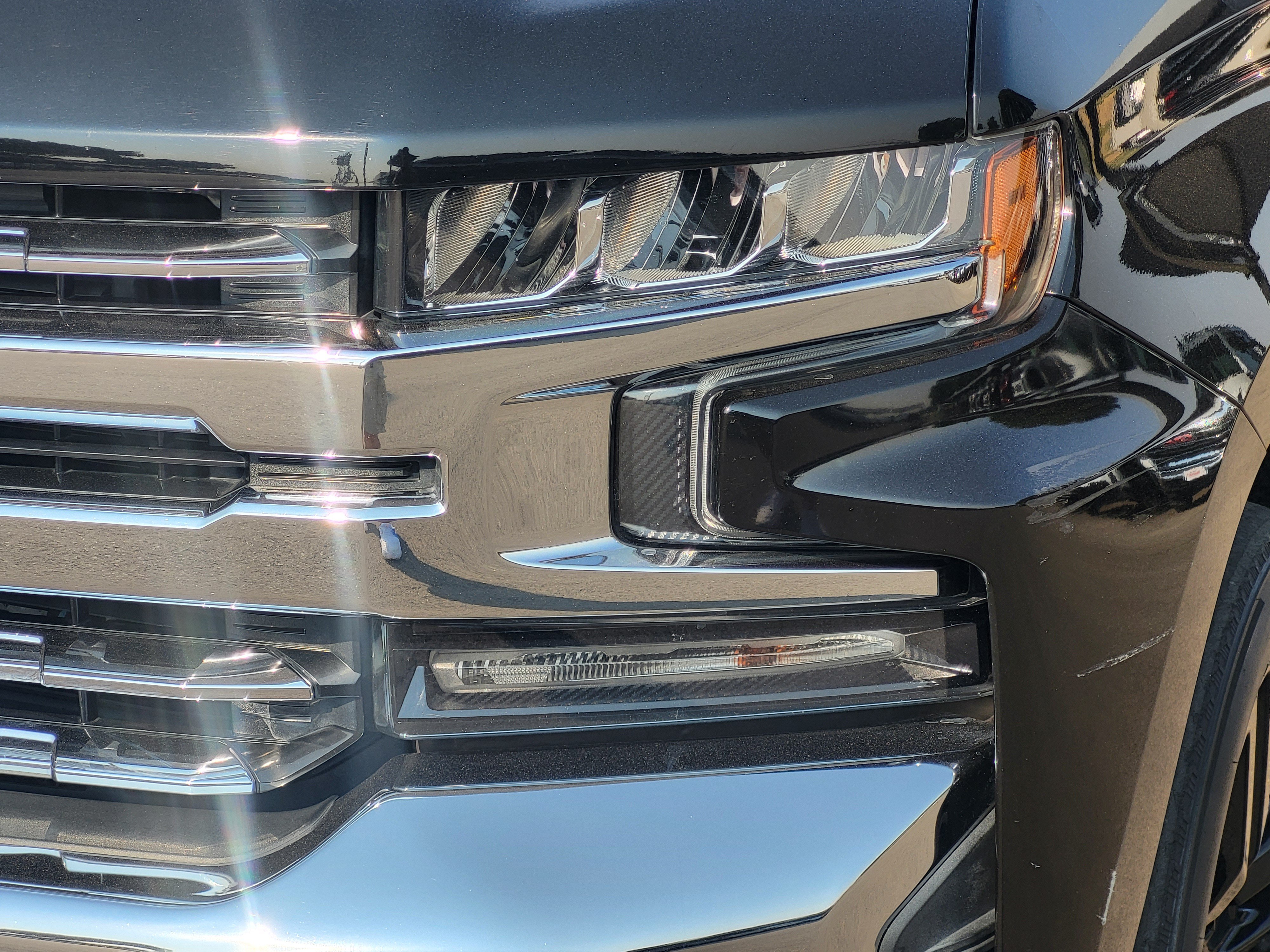 Certified 2020 Chevrolet Silverado 1500 LTZ w/ LTZ Plus Package AWD/4WD image 5